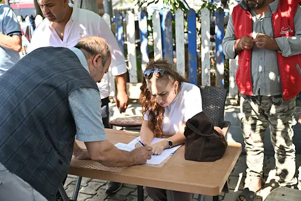 Manisa’da üreticilere antiparaziter ilaç desteği sağlandı