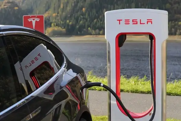 Tesla’da Avrupa kayıtlarında toparlanma sürüyor
