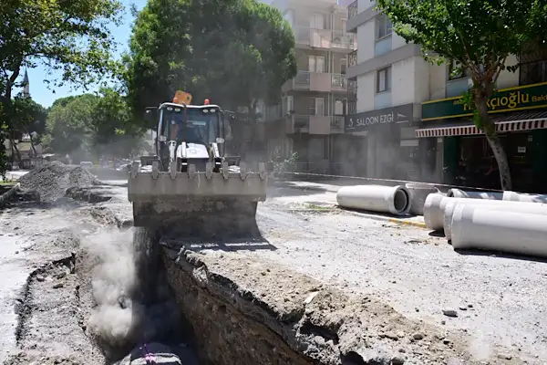 Söke’de 77 milyon liralık yağmursuyu hattı yatırımı sürüyor