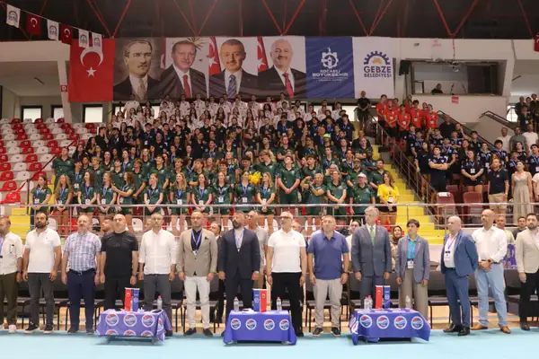 Kocaeli, Sualtı Hokeyi Yaş Grupları Dünya Şampiyonası'na ev sahipliği yapıyor