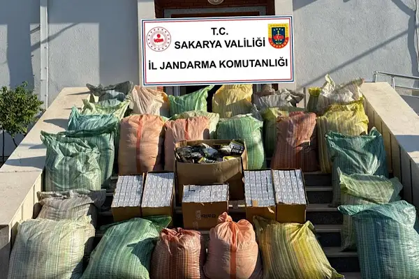 Sakarya'da kaçak tütün operasyonu