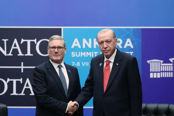 Cumhurbaşkanı Erdoğan, Birleşik Krallık Başbakanı Starmer ile görüştü