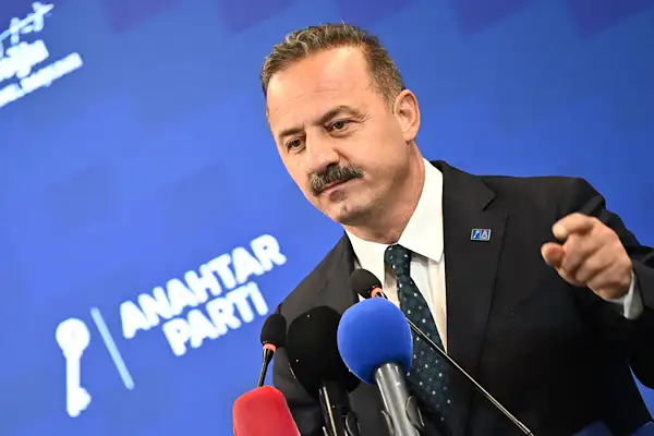 Ağıralioğlu: NATO Zirvesi'nde Türkiye'nin beklentileri karşılanmadı