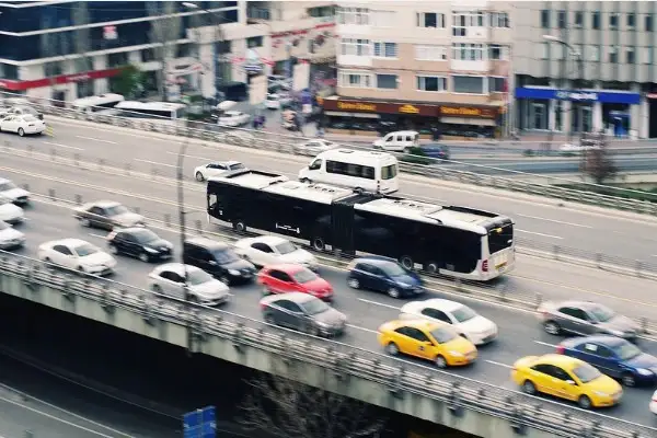 KÖİ kapsamındaki otoyol ve köprü ücretleri yeniden düzenlendi