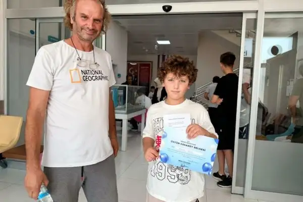 Kepez’de, sünnet olan çocuklara “Üstün Cesaret Belgesi”