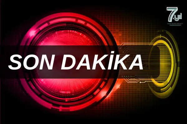 Beyoğlu'nda tramvay raydan çıktı 