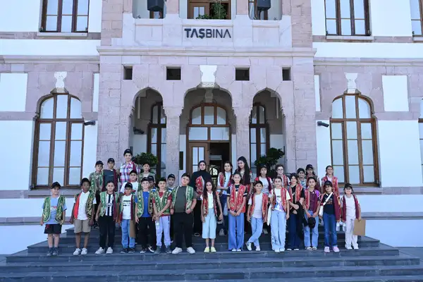 Genç KOMEK öğrencileri Konya'yı şehir oryantiringiyle keşfetti