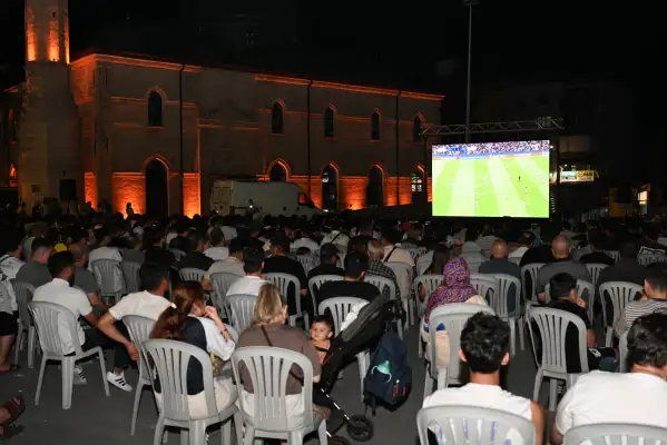 Fenerbahçe’nin Şampiyonlar Ligi başarısı Isparta’da kutlandı
