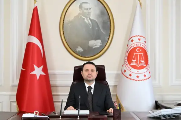 Bakan Gürlek: Yangınlara sebebiyet verenler tespit edilerek adalet önüne çıkarılacaktır