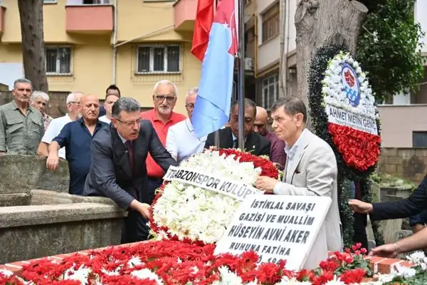 Hüseyin Avni Aker, vefatının 82. yılında anıldı