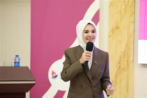 Bakan Göktaş, UNICEF Türkiye Temsilcisi Marchi ile görüştü