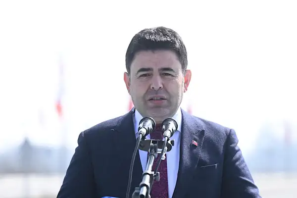 Boyraz, milletvekilleri ve yerel yöneticilerle görüşmeler gerçekleştirdi