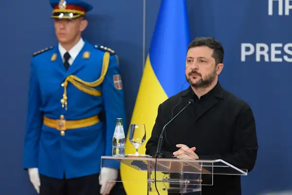 Zelenski: Donetsk bölgesindeki birliklerin güçlendirilmesi için adımlar atılacak