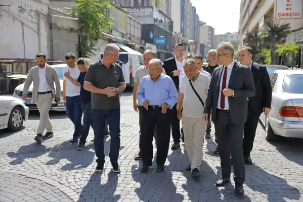 Başkan Büyükkılıç, Bedesten Katlı Otoparkı’ndaki çalışmaları yerinde inceledi