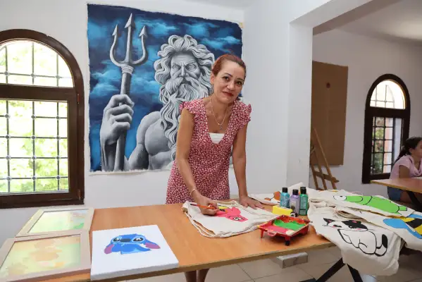 Kültür ve Sanat Evi de Siraç için kolları sıvadı