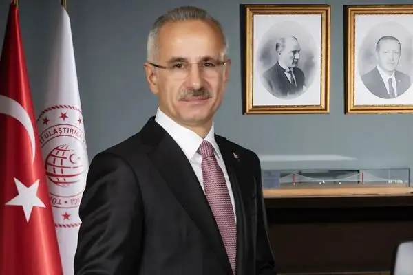Uraloğlu: Pertek Köprüsü için yatırım programı süreci başlatıldı