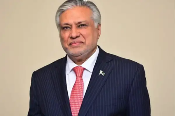 Pakistan Dışişleri Bakanlığı Dar: Arakçi'yi Pakistan'a davet ettim