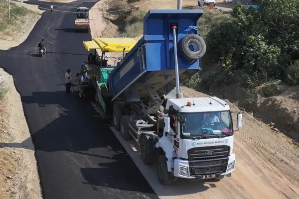 Turgutlu'nun kırsal mahallelerinde ulaşım konforu artıyor