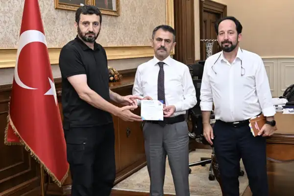 İHH Kocaeli Şubesi’nden Vali Aktaş’a çalıştay daveti