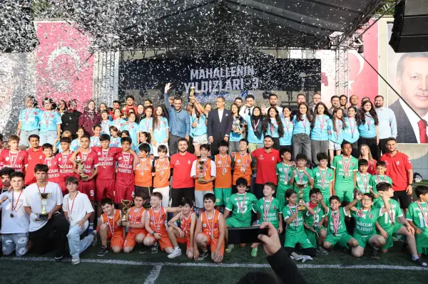 Bağcılar’da yaz spor okulları ve Mahallenin Yıldızları-3 sona erdi