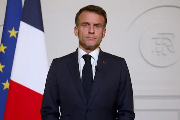 Macron: Birleştirici bir yarış, Fransız gururunun kaynağı