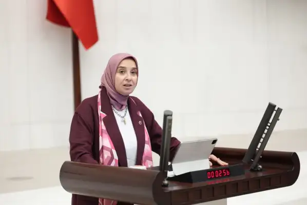 Esen: Merhametini kaybeden bir toplum geleceğini de kaybeder