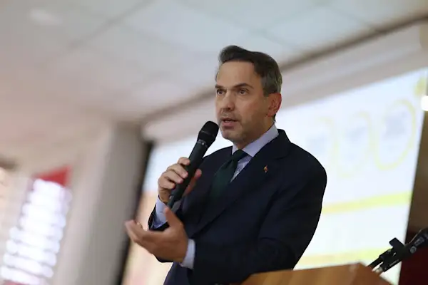 Bayraktar: Suriye’nin yeniden inşası sürecindeki projeleri gerçeğe dönüştürüyoruz