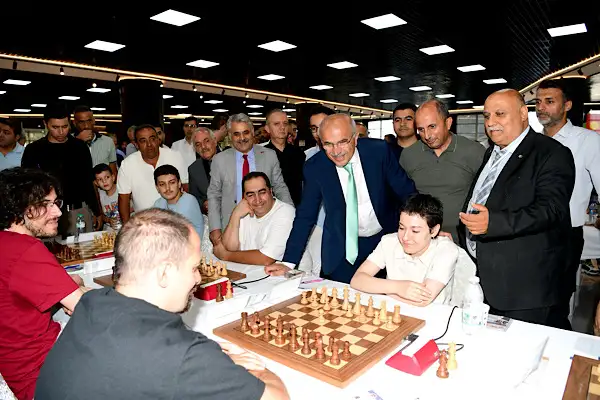 9. Uluslararası Altın Kayısı Satranç Turnuvası başladı