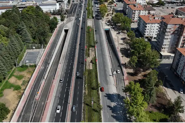 DSİ-Yeni Sanayi Katlı Kavşağı hizmete alındı