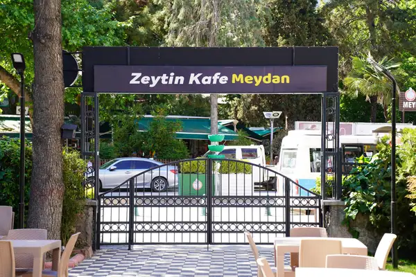 Orhangazililer Zeytin Kafeler'de buluşuyor