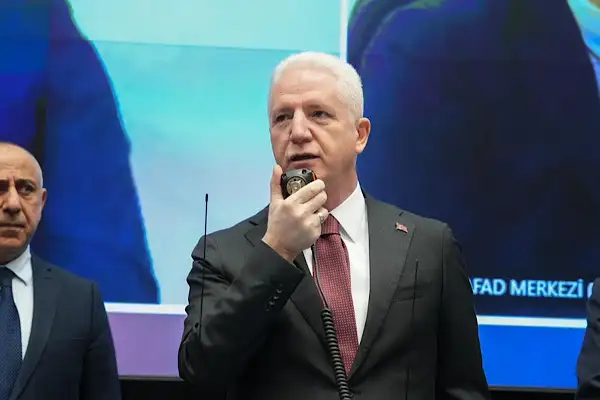 Vali Gül, Türkiye Plastik Raporu Basın Toplantısı’na katıldı