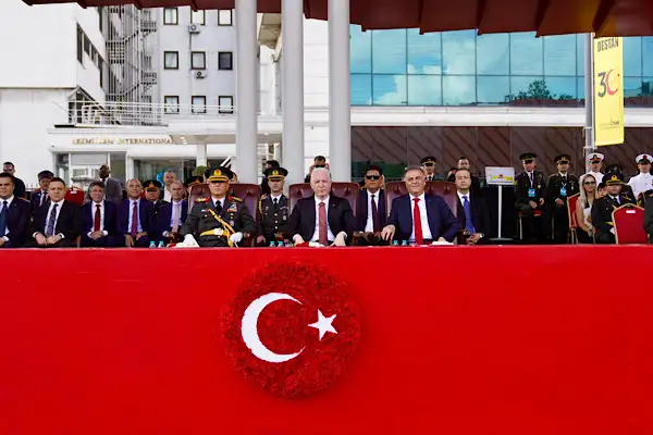 İstanbul’da 30 Ağustos Zafer Bayramı törenle kutlandı