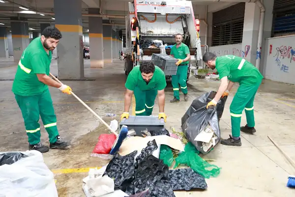 Osmangazi’de pazar alanlarından ayda 600 ton atık toplanıyor