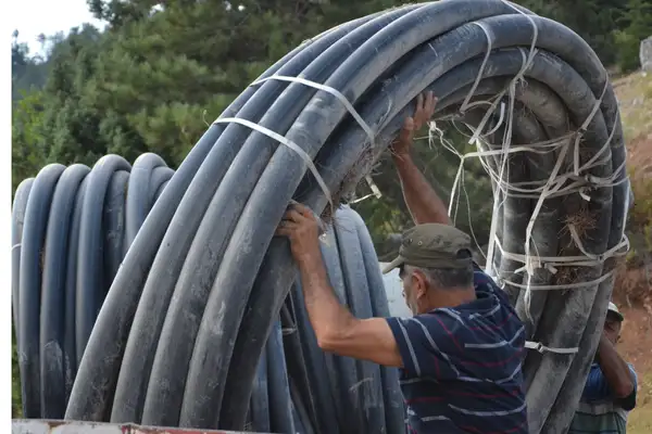  Antalya’da Asmaca Yaylası’na bin 700 metre içme suyu borusu desteği