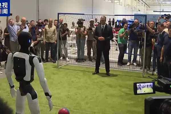 Çin ile Sırbistan’ın ortak robot fabrikası üretime başladı