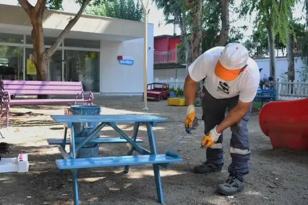 Türkiye’nin ilk bebek parkı olan “Konyaaltı Bebek Parkı” yenileniyor
