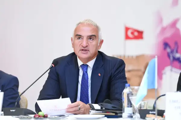 Bakan Ersoy: Türkiye’nin hikâyesini birlikte yazıyoruz
