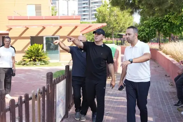 Başkan Kotan, Konyaaltı’nın nabzını sahada tutuyor