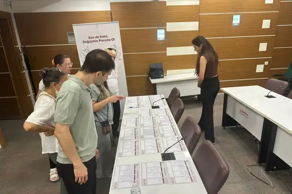 İzmir’de yurttaşların önerileri karara dönüşüyor