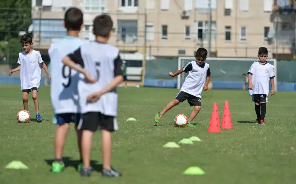 Muratpaşa’nın spor okullarında sonbahar dönemi kayıtları sürüyor