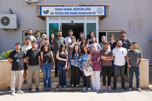 DİSKİ, intörn hekimlere içme suyunun arıtım ve denetim süreçlerini anlattı