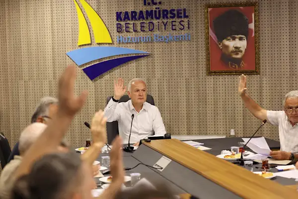 Karamürsel Meclisi’nde imar planı tadilatları görüşüldü
