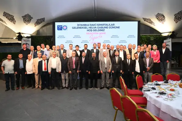 İstanbul’daki Ispartalılar buluşmada bir araya geldi