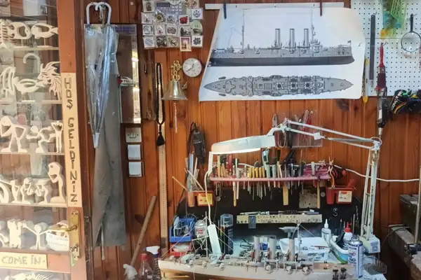 Beyoğlu'nun 50 yıllık maket gemi ustası