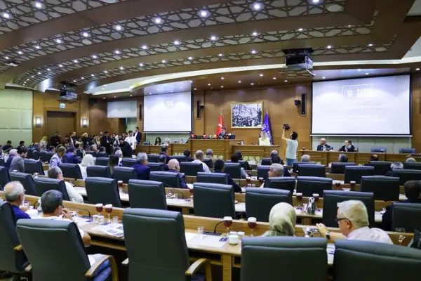 Bursa’da tüm otobüsler elektrikliye dönüştürülecek