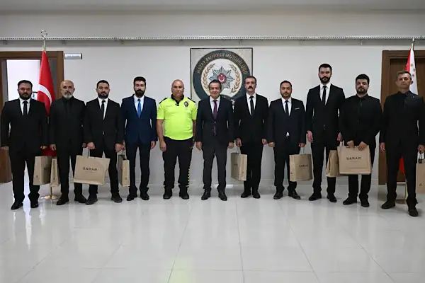 Hatay Emniyet Müdürü Yılmaz, başarılı personeli ödüllendirdi