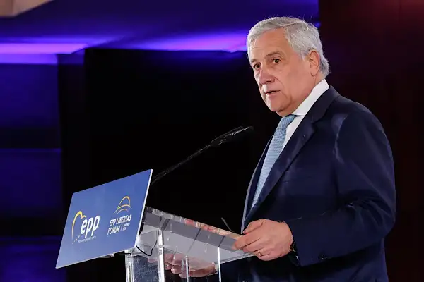 Tajani: Lübnan'ın istikrarı ve egemenliğine bağlılığımızı yineledim
