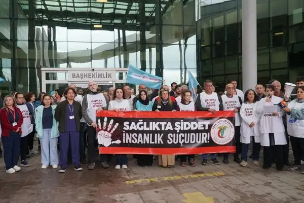 Sağlıkta şiddet insanlık suçudur