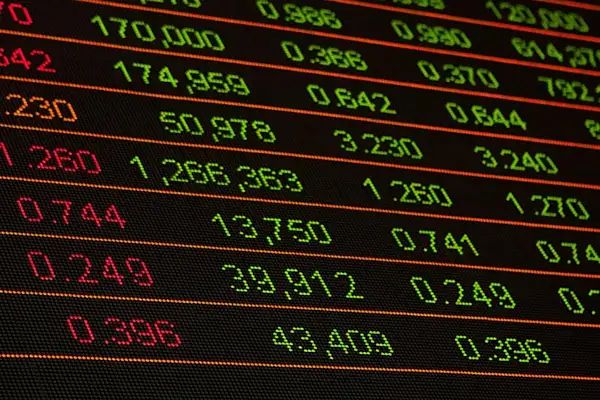 Yeni güne başlarken Asya piyasaları karışık seyrediyor