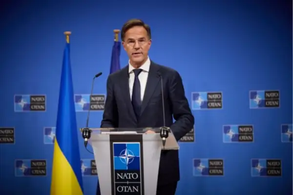 Rutte: Rusya karşısında birlik her zamankinden daha önemli